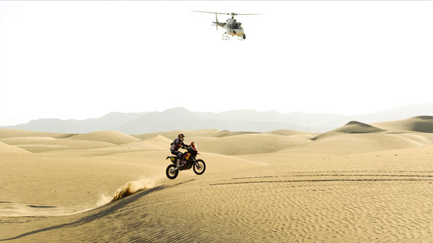 Dakar 2012 - Cyril Despres in the Dunes - Photo Extreme Sports News