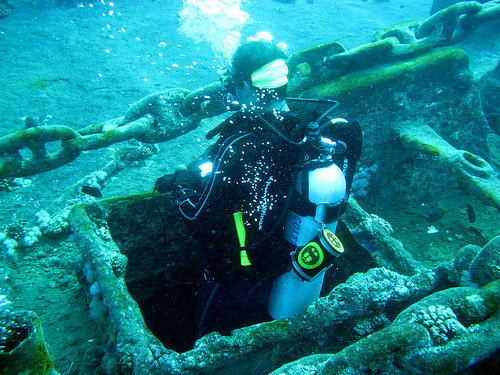 Wreck Dives 3 Wreck Diving